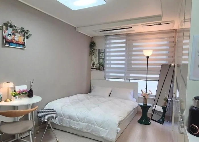 アパート #3805 오픈할인,kangnam, Sinnonhyeon 2min,명동,이태원,잠실,ott,queen Bed